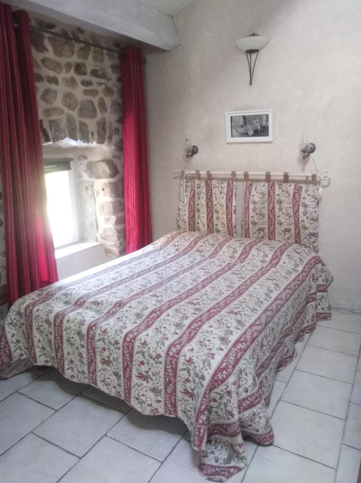 Le Mas De La Musardiere Chambres D Hotes Les Assions Luaran gambar