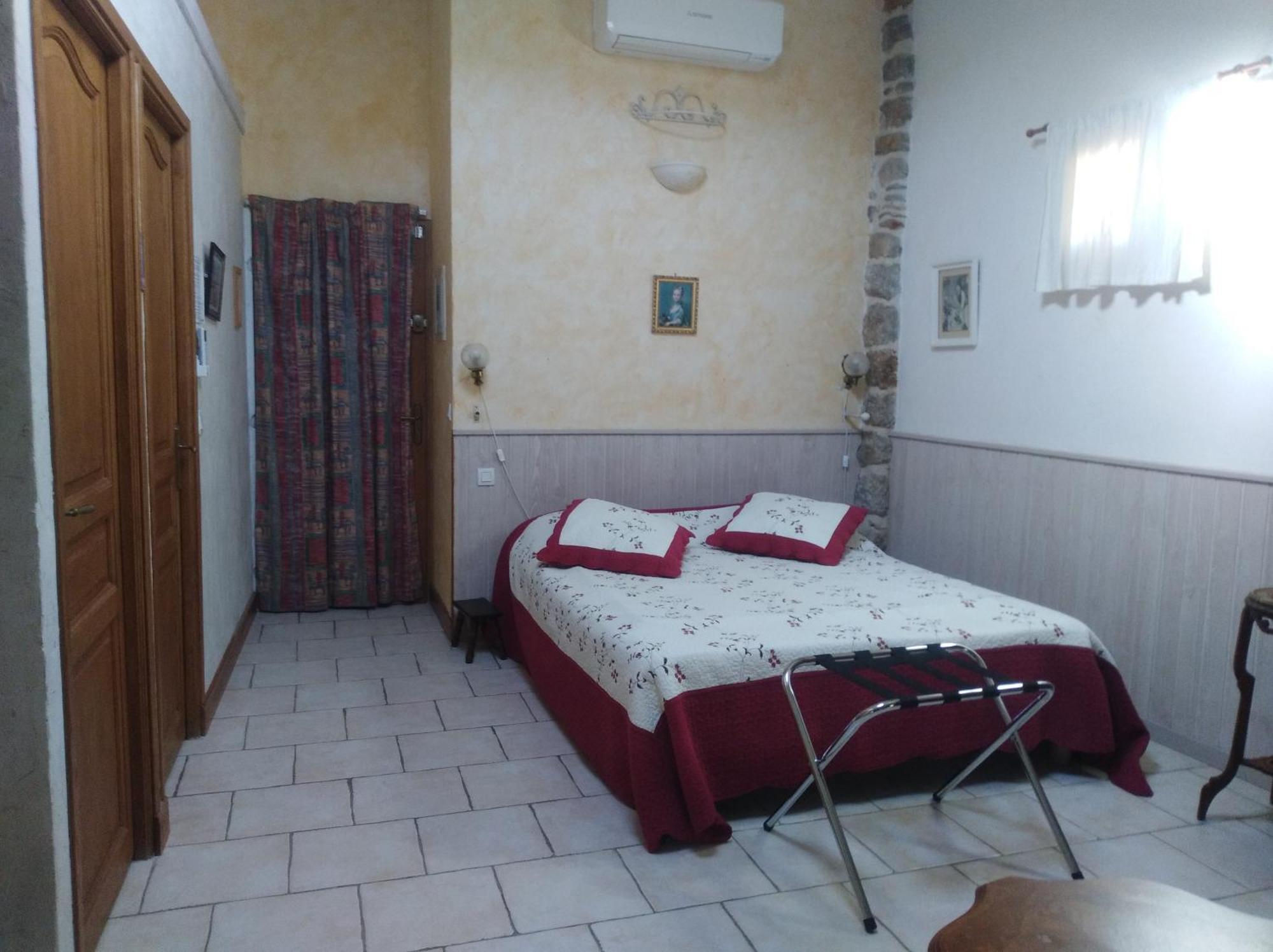 Le Mas De La Musardiere Chambres D Hotes Les Assions Luaran gambar