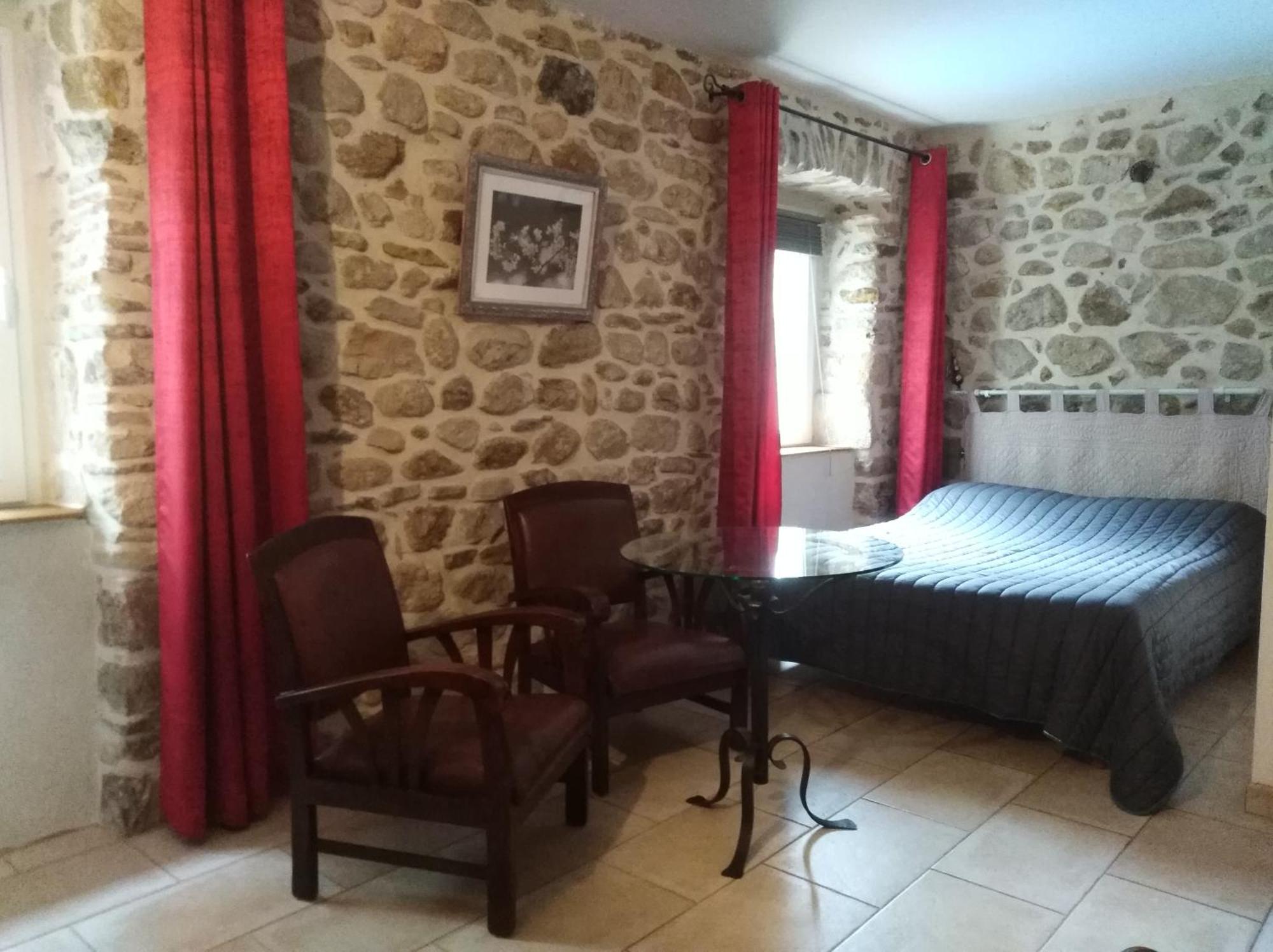 Le Mas De La Musardiere Chambres D Hotes Les Assions Luaran gambar