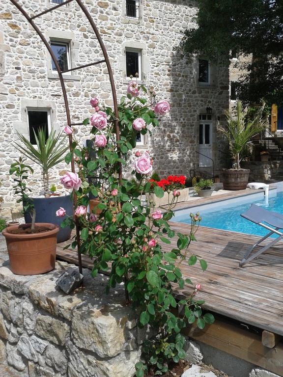 Le Mas De La Musardiere Chambres D Hotes Les Assions Luaran gambar
